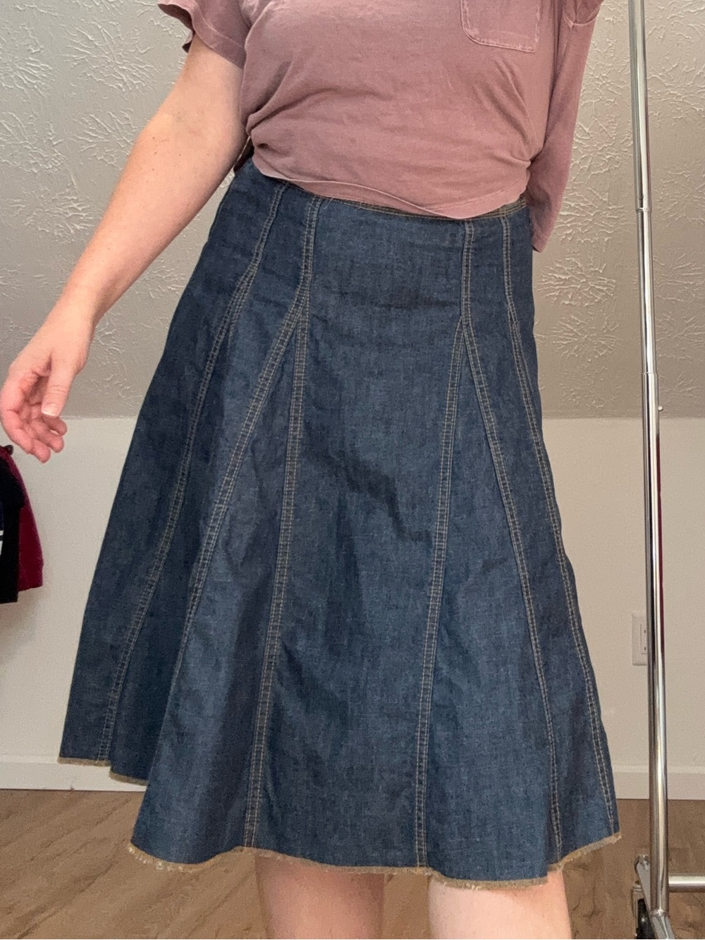 GAP y2k paneled denim skirt, size 6 *runs large